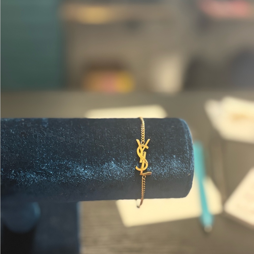 🔥🔥LAST ONE🔥🔥 Gold Bracelet